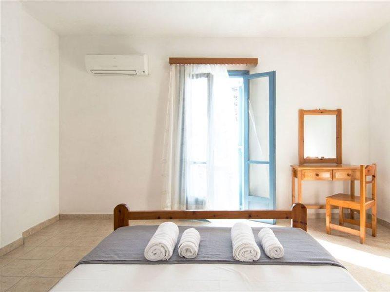 Perigiali Rooms Agali Esterno foto